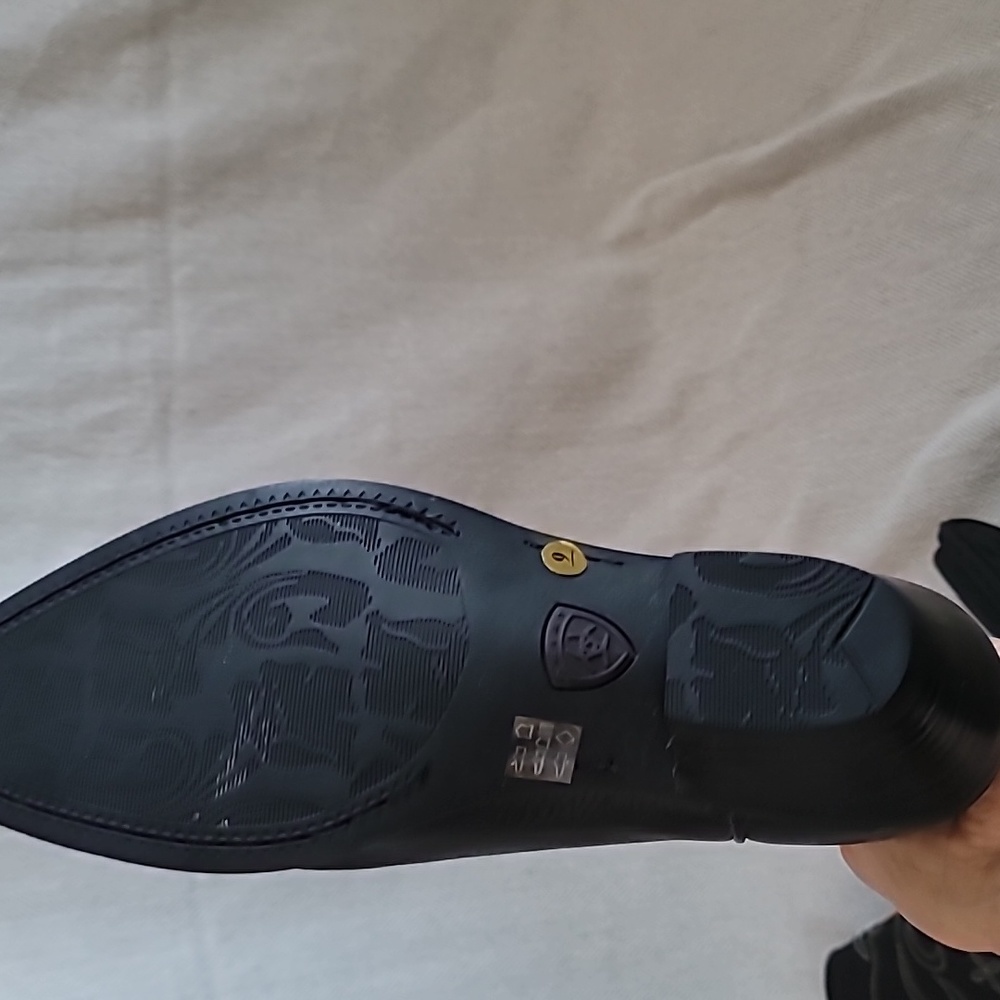 Ariat womens black cowboy boots - Picture 5 of 8